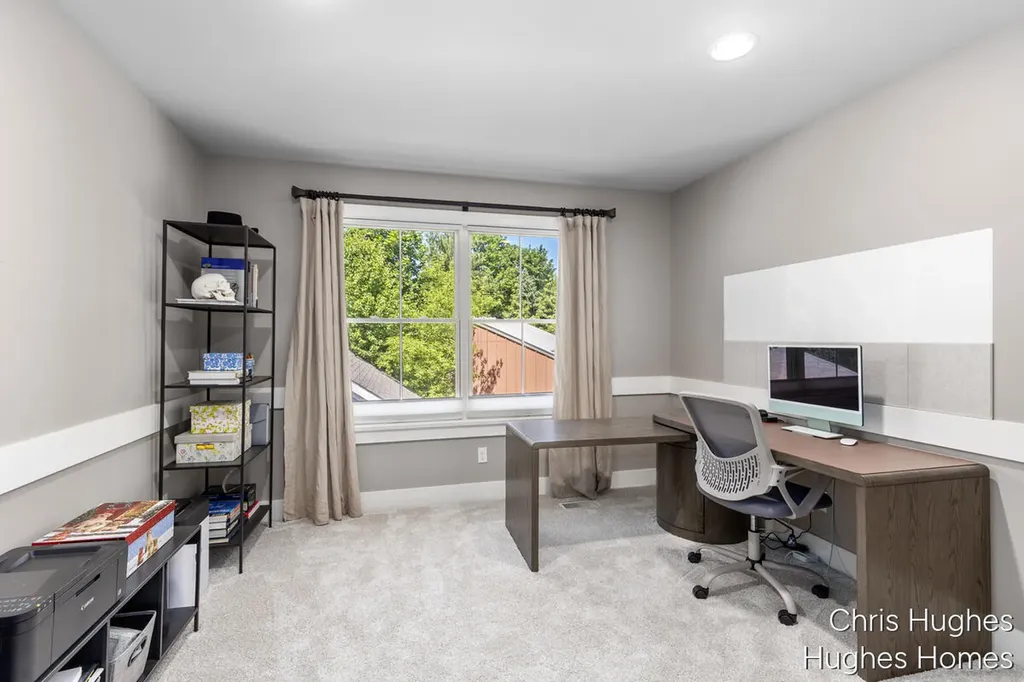 2525 Lake Drive SE East Grand Rapids City MI 49506