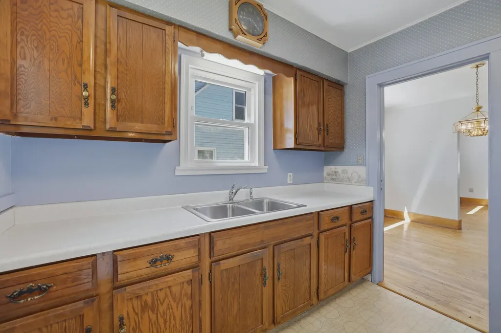 1638 Berkley Avenue SW Wyoming City MI 49509