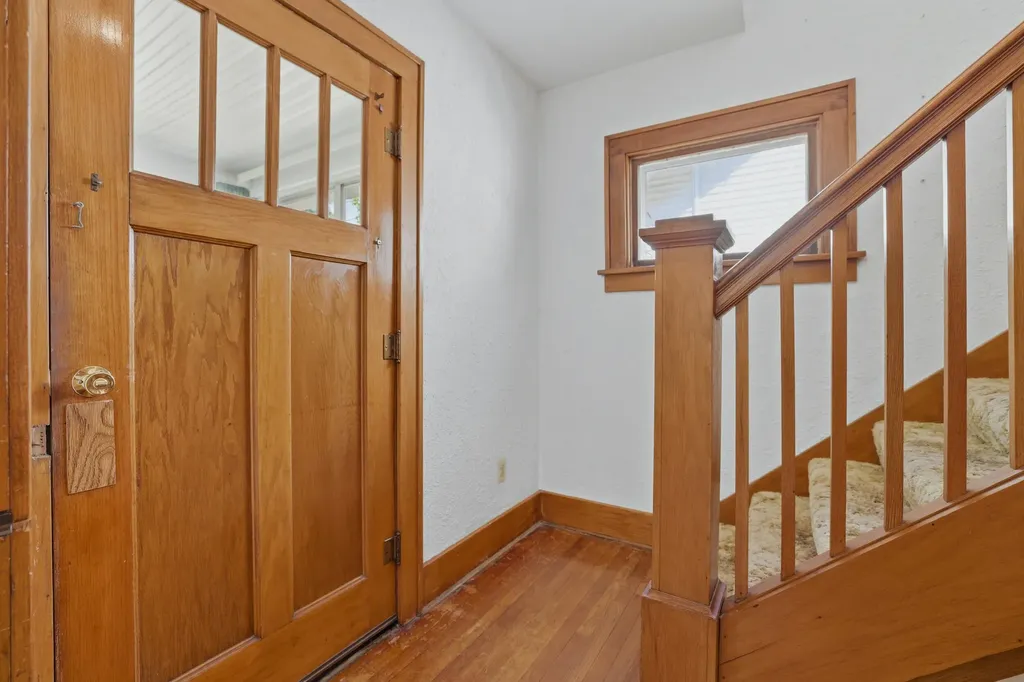 1638 Berkley Avenue SW Wyoming City MI 49509