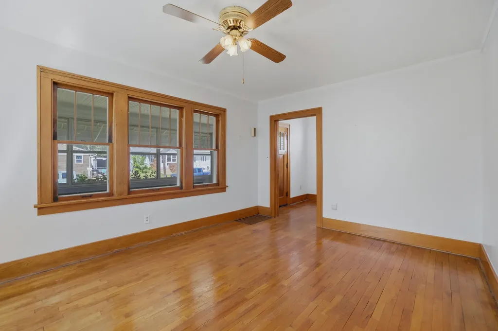 1638 Berkley Avenue SW Wyoming City MI 49509