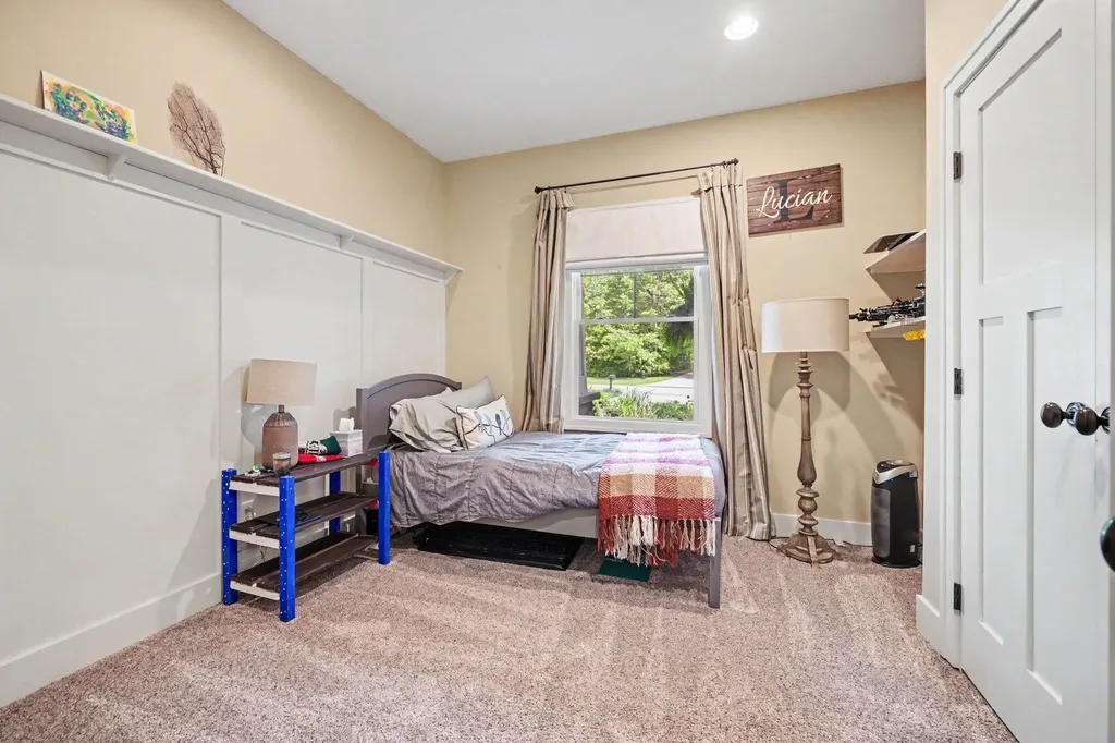 5318 Lamont Farms Drive Polkton Charter Township MI 49404
