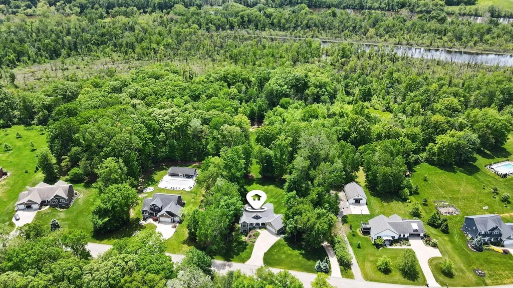 5318 Lamont Farms Drive Polkton Charter Township MI 49404