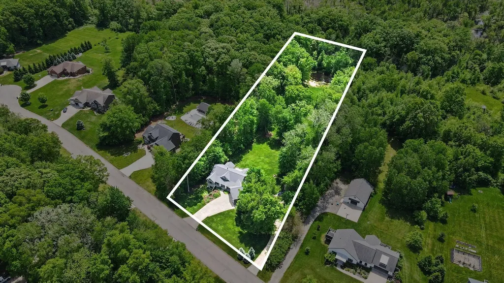 5318 Lamont Farms Drive Polkton Charter Township MI 49404