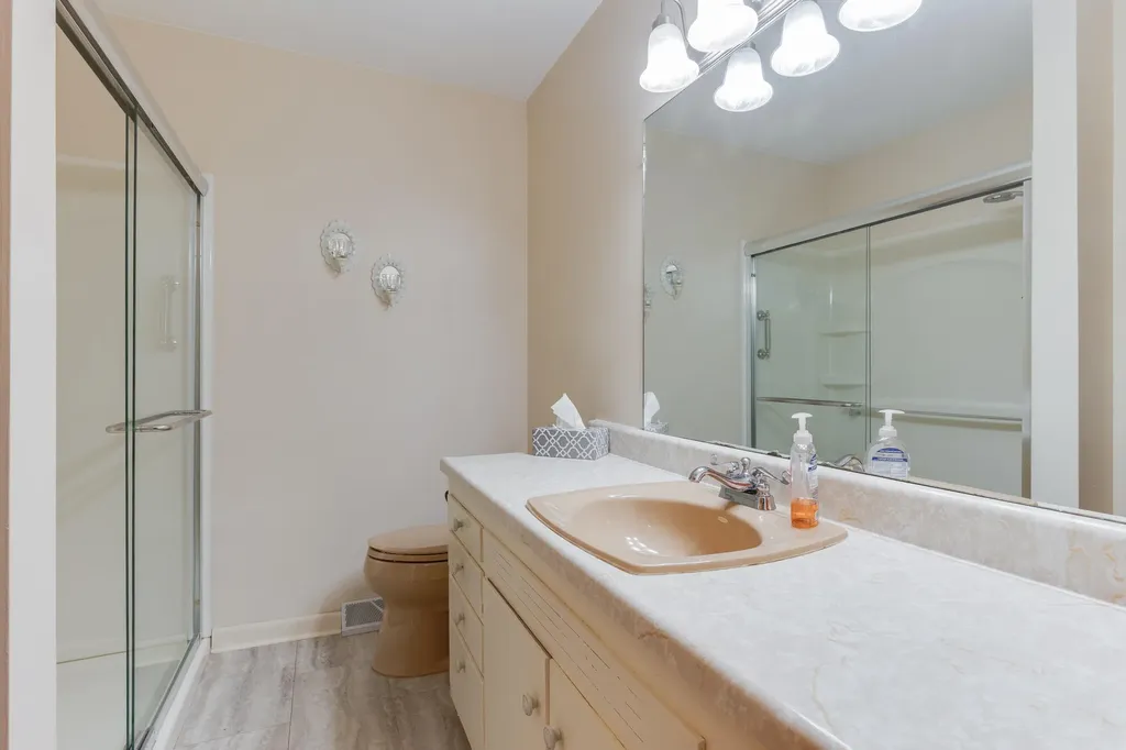 7535 Yorktown Road Delta Charter Township MI 48917