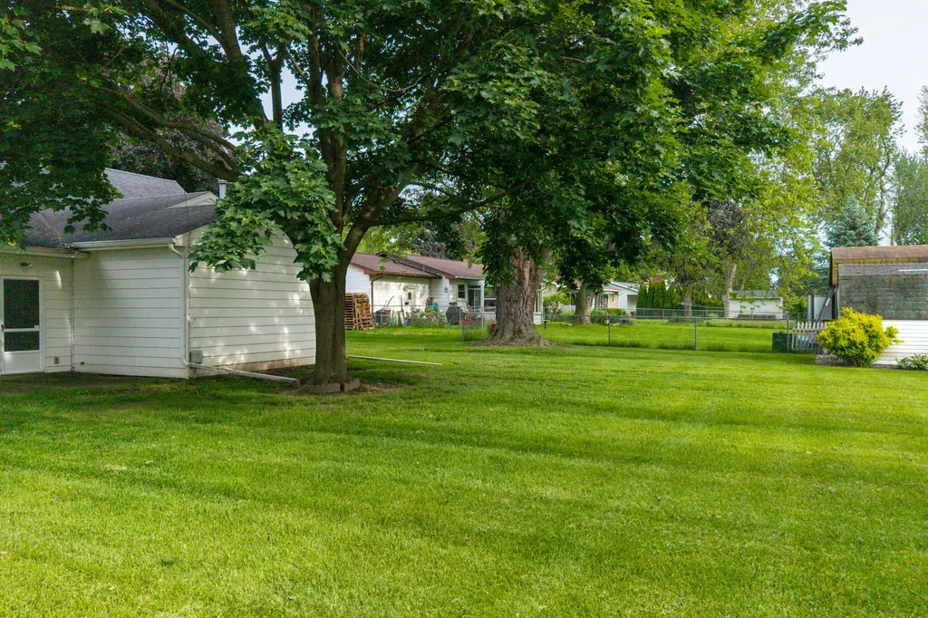 7535 Yorktown Road Delta Charter Township MI 48917
