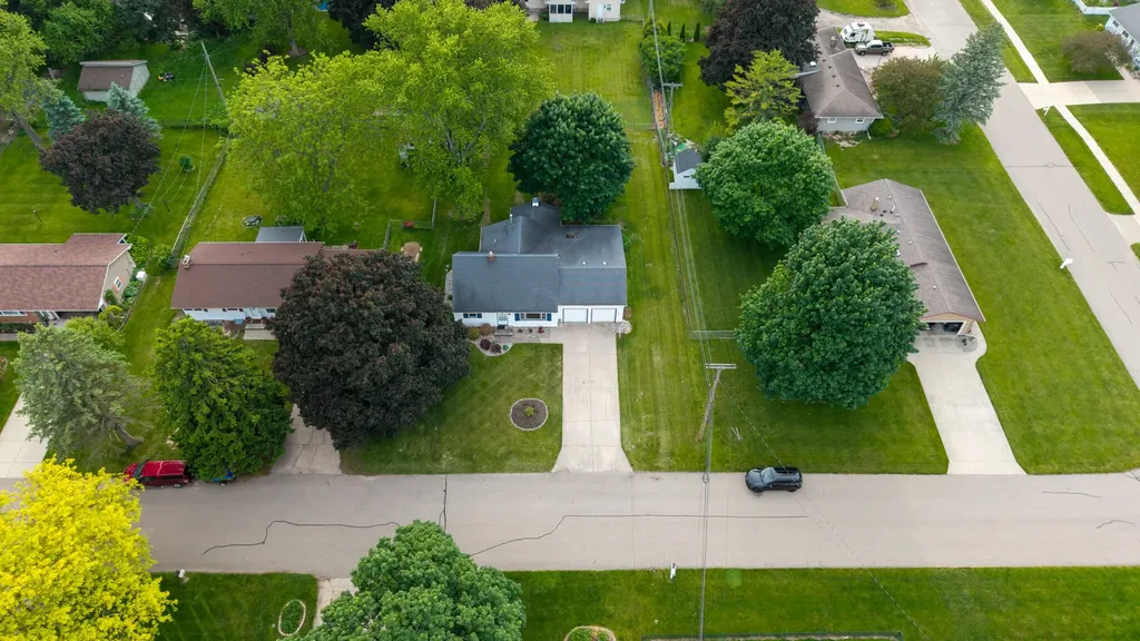 7535 Yorktown Road Delta Charter Township MI 48917