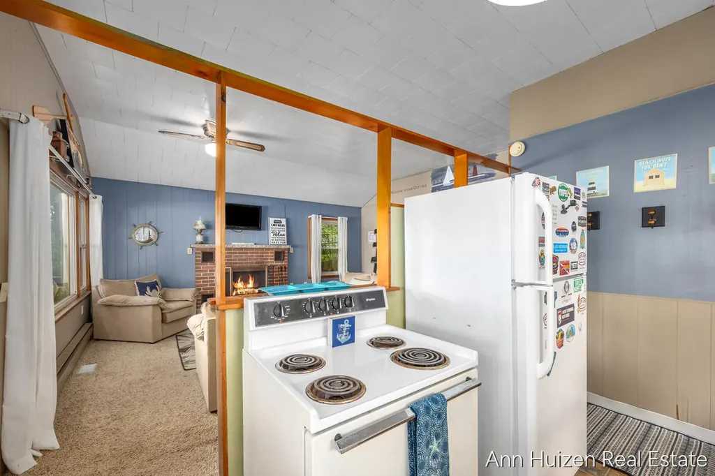 11415 Oak Drive Prairieville Township MI 49046