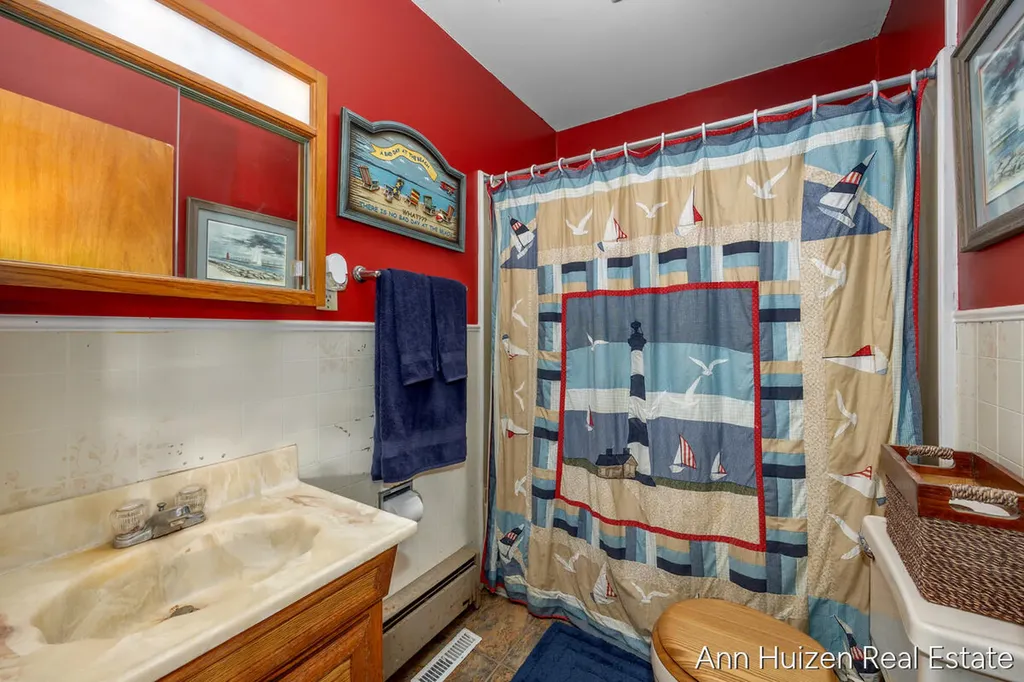 11415 Oak Drive Prairieville Township MI 49046