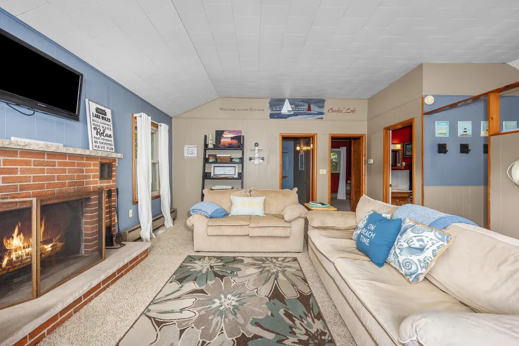 11415 Oak Drive Prairieville Township MI 49046