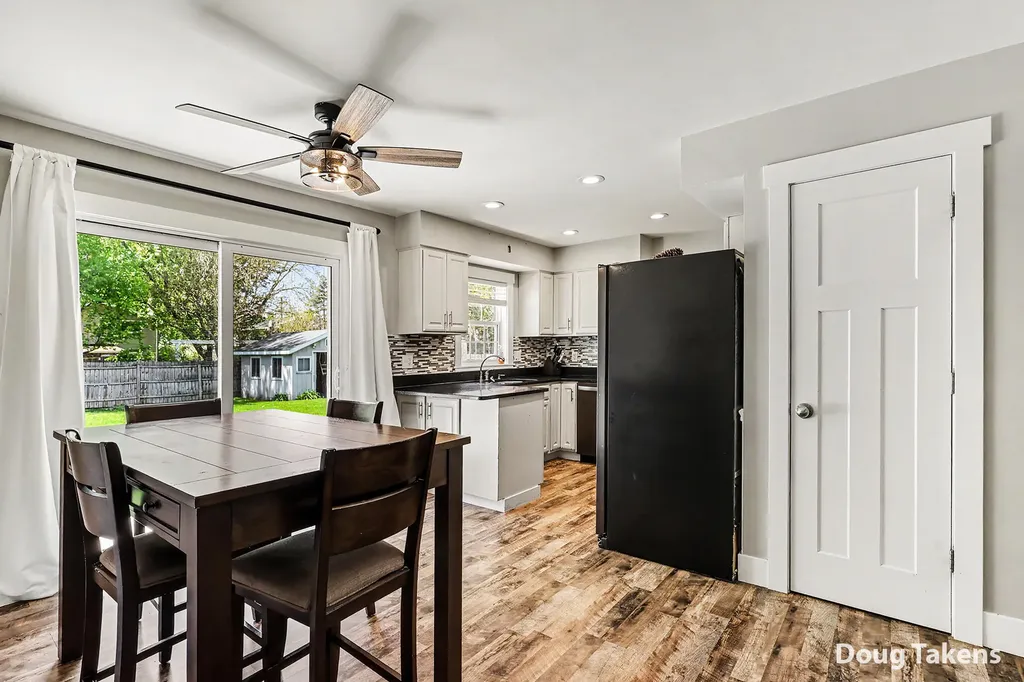 7439 Eastlane Avenue Georgetown Charter Township MI 49428