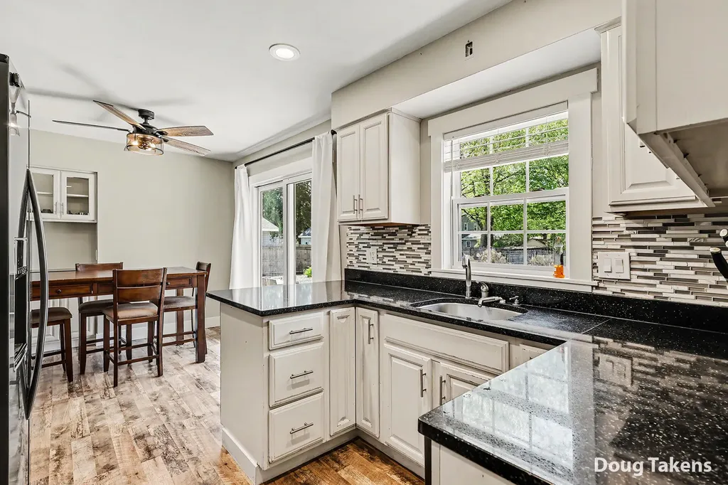 7439 Eastlane Avenue Georgetown Charter Township MI 49428