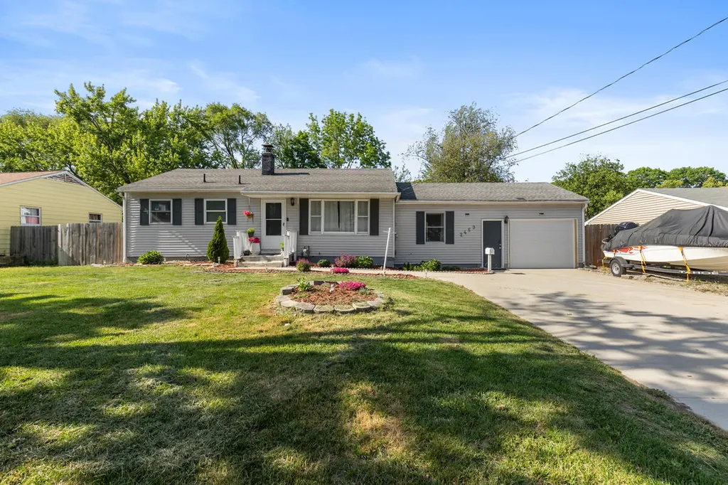 2469 Eden Street SW Wyoming City MI 49519