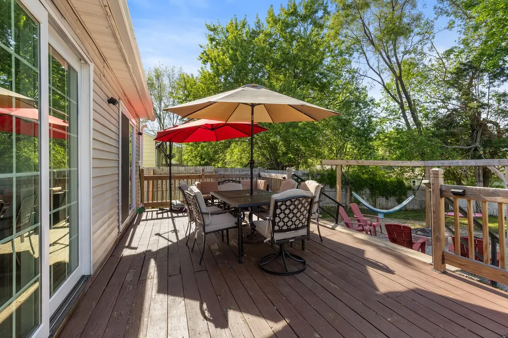 2469 Eden Street SW Wyoming City MI 49519