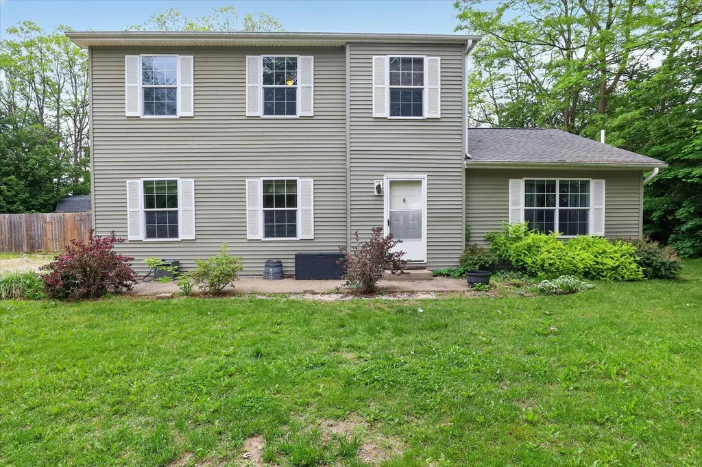 11373 Us 31 Berrien Township MI 49103