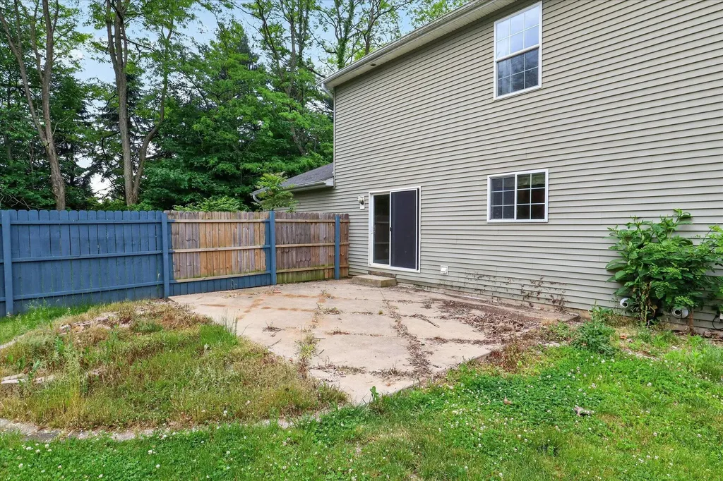 11373 Us 31 Berrien Township MI 49103