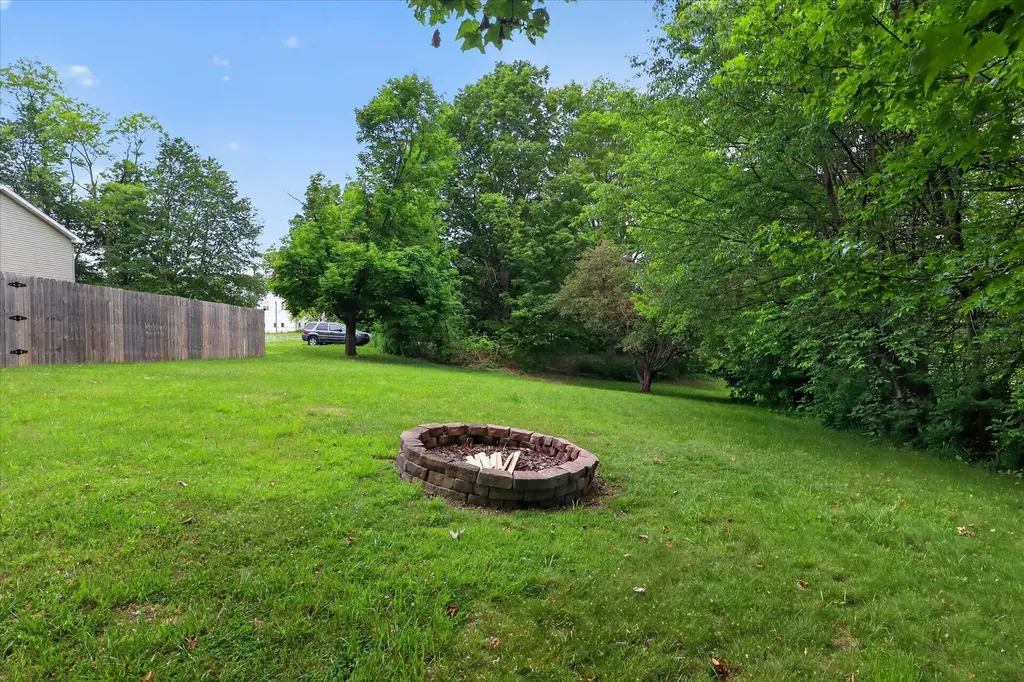 11373 Us 31 Berrien Township MI 49103