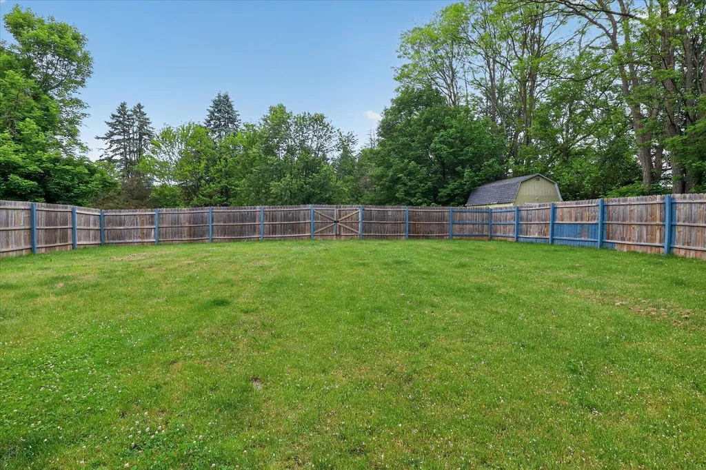 11373 Us 31 Berrien Township MI 49103