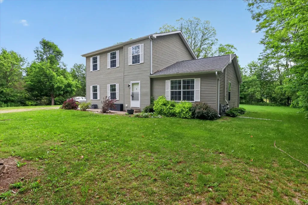 11373 Us 31 Berrien Township MI 49103