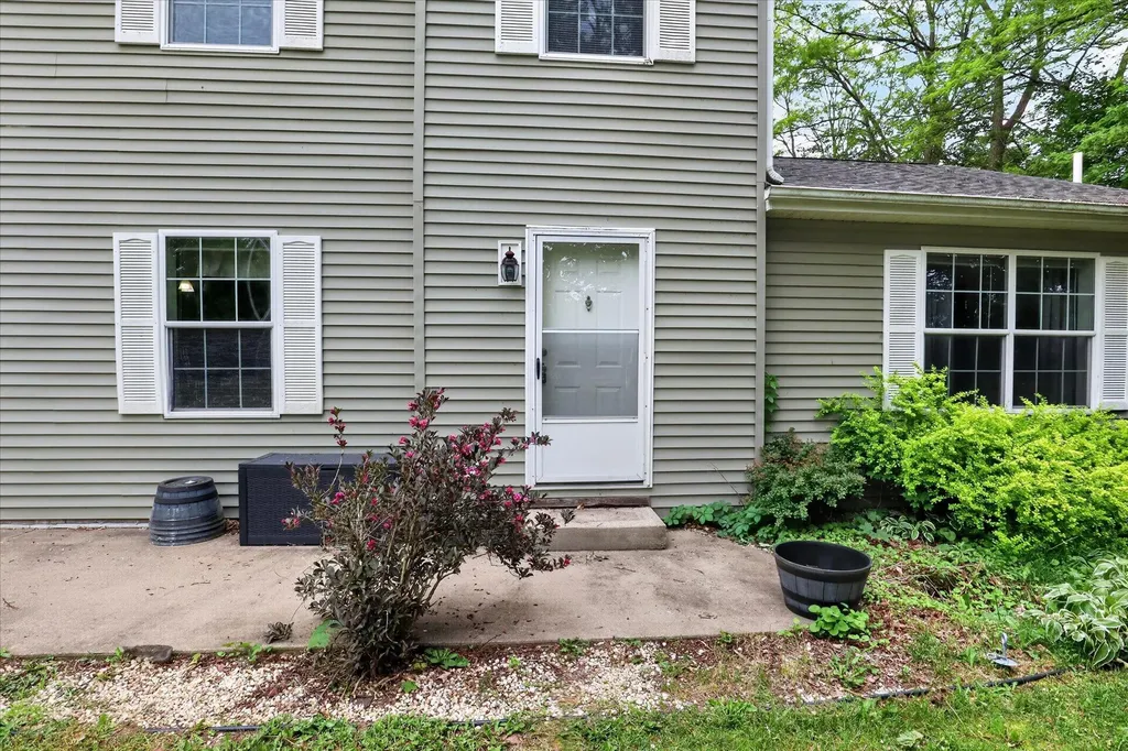 11373 Us 31 Berrien Township MI 49103