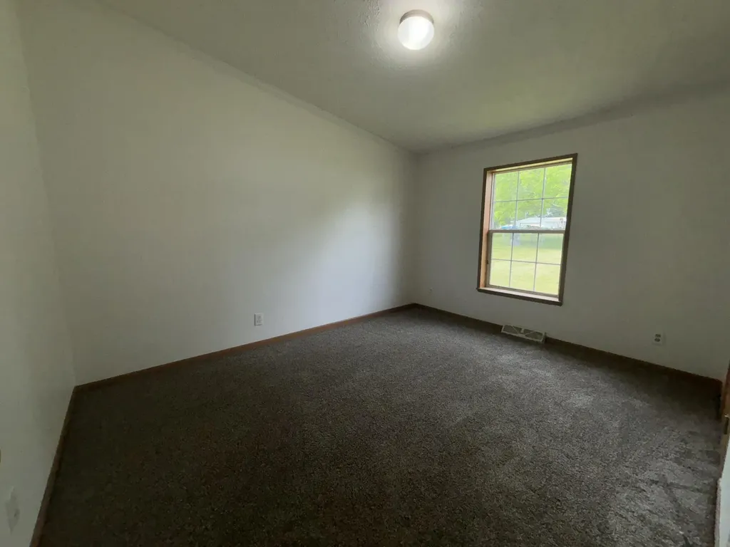 360 Deerfield Drive Kinderhook Township MI 49036