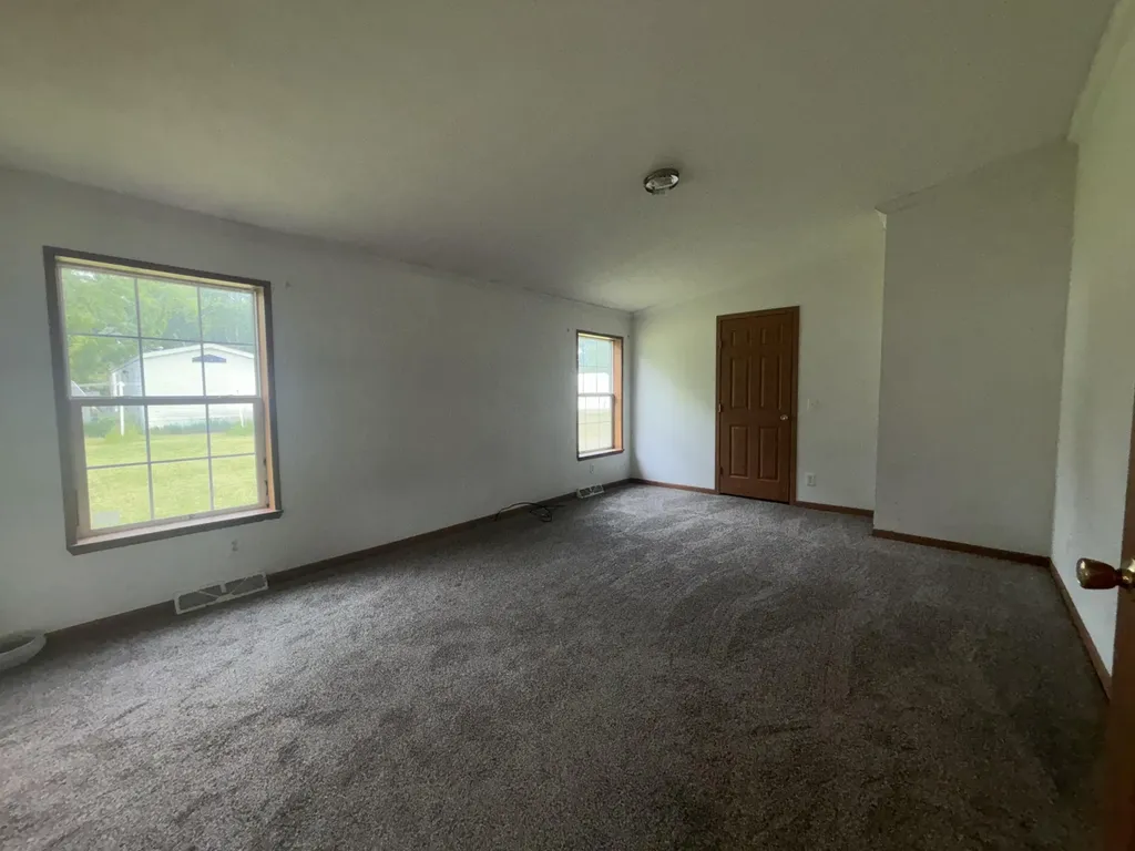 360 Deerfield Drive Kinderhook Township MI 49036