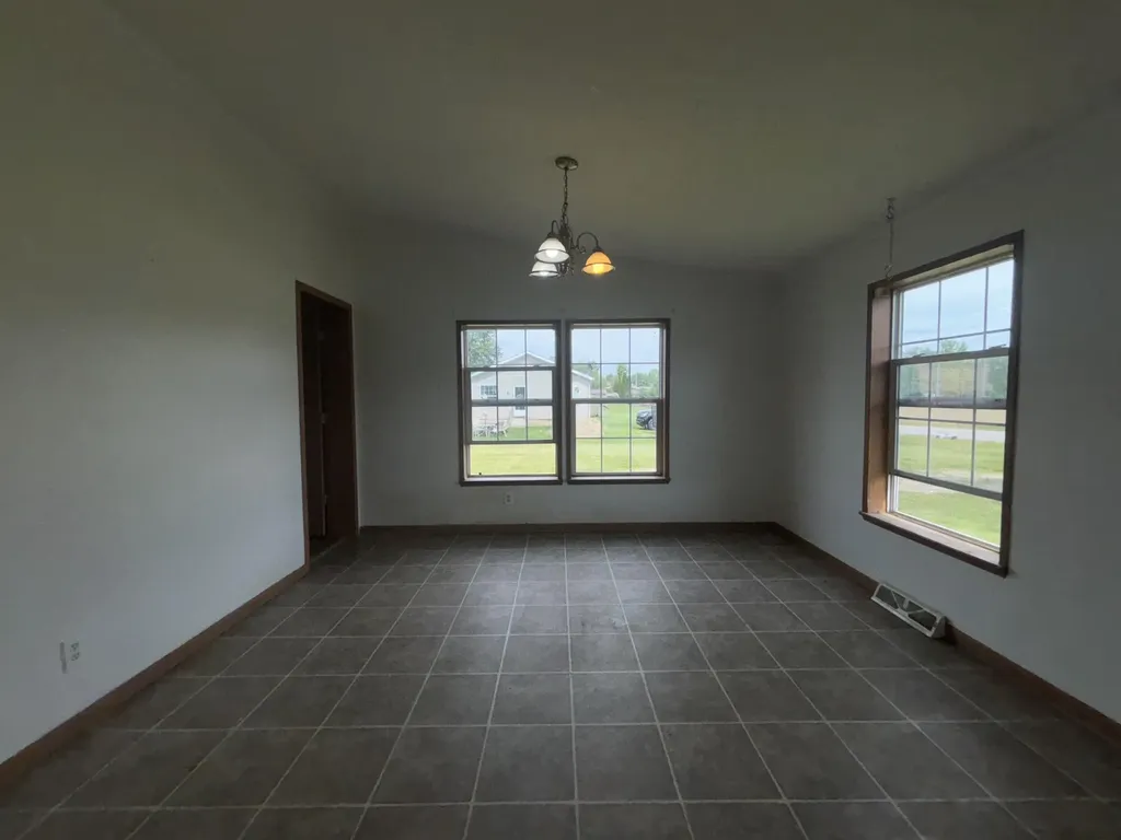 360 Deerfield Drive Kinderhook Township MI 49036
