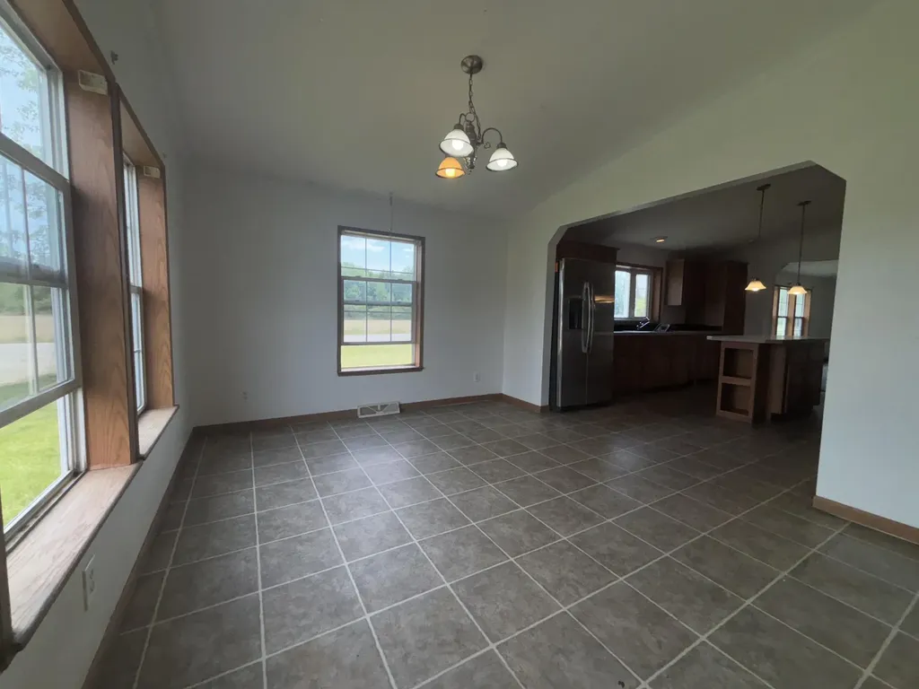 360 Deerfield Drive Kinderhook Township MI 49036
