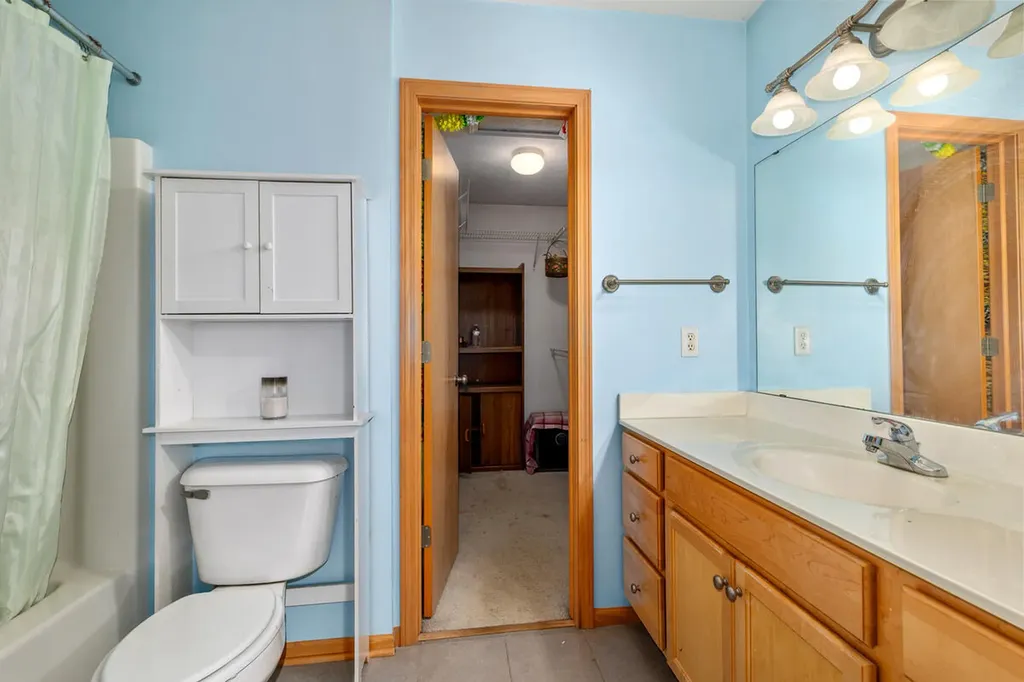3711 Cedar Landing Drive SE Kentwood City MI 49512