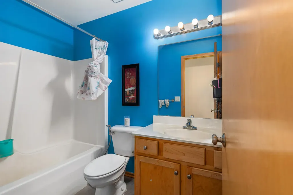 3711 Cedar Landing Drive SE Kentwood City MI 49512