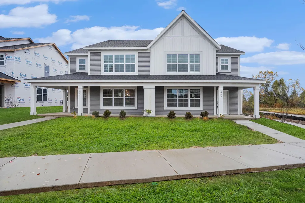 832 Winchester Street Holland City MI 49423
