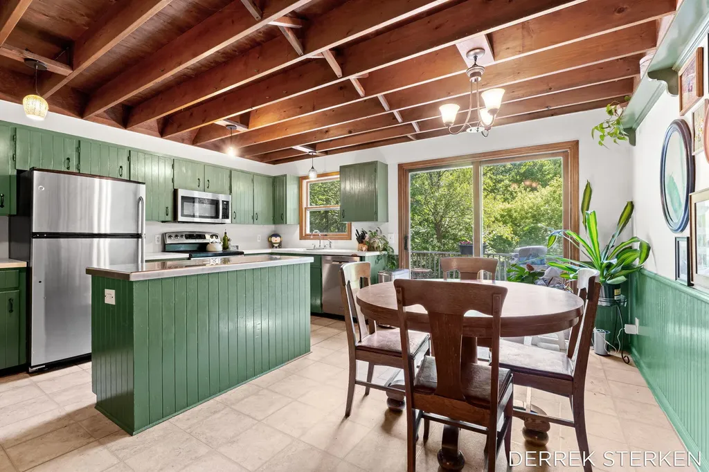 789 Shadybrook Drive Holland Charter Township MI 49424