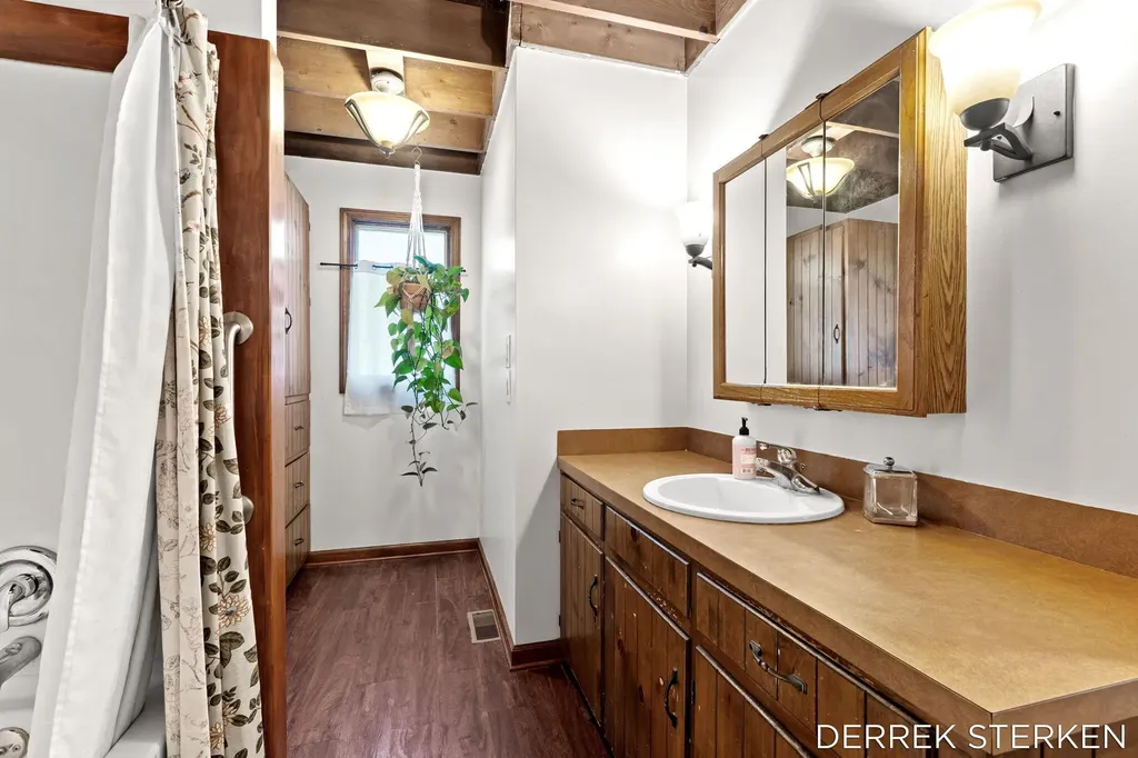 789 Shadybrook Drive Holland Charter Township MI 49424