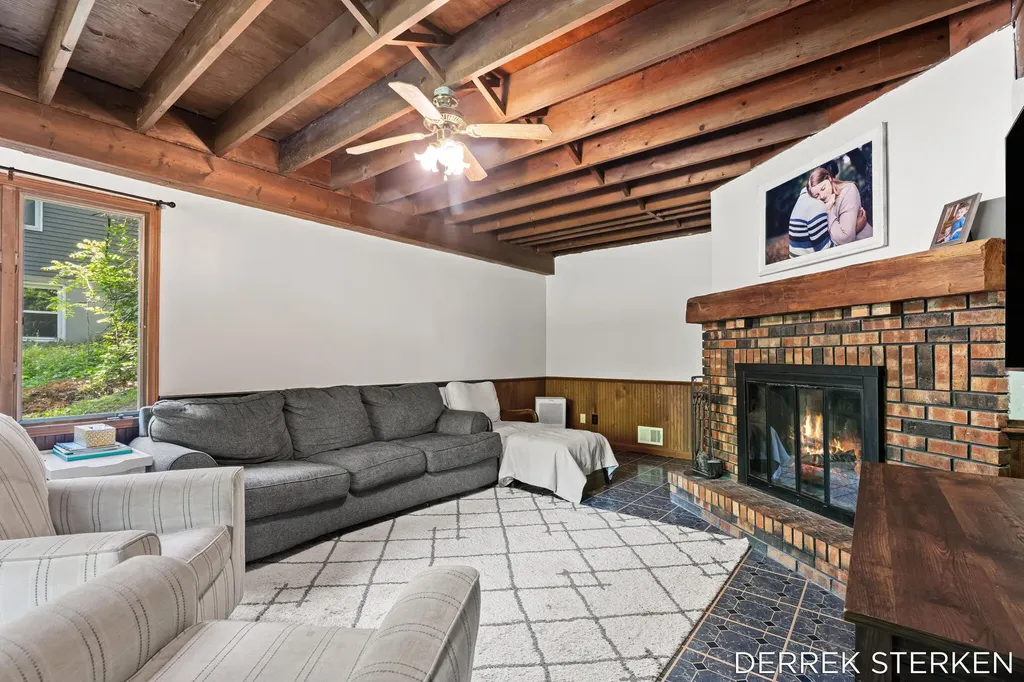 789 Shadybrook Drive Holland Charter Township MI 49424