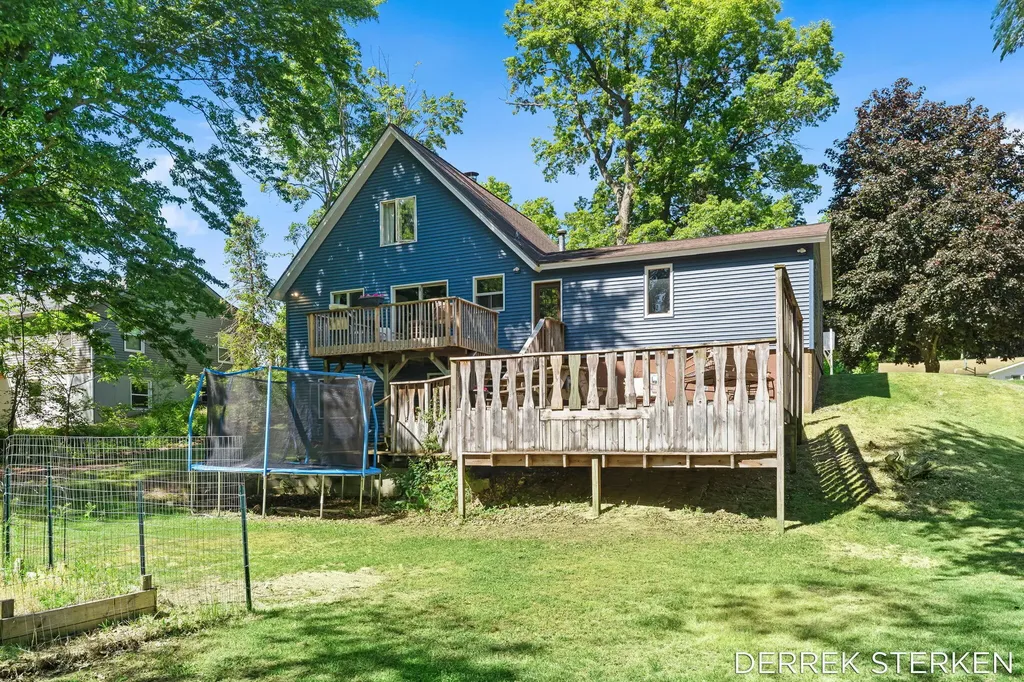 789 Shadybrook Drive Holland Charter Township MI 49424