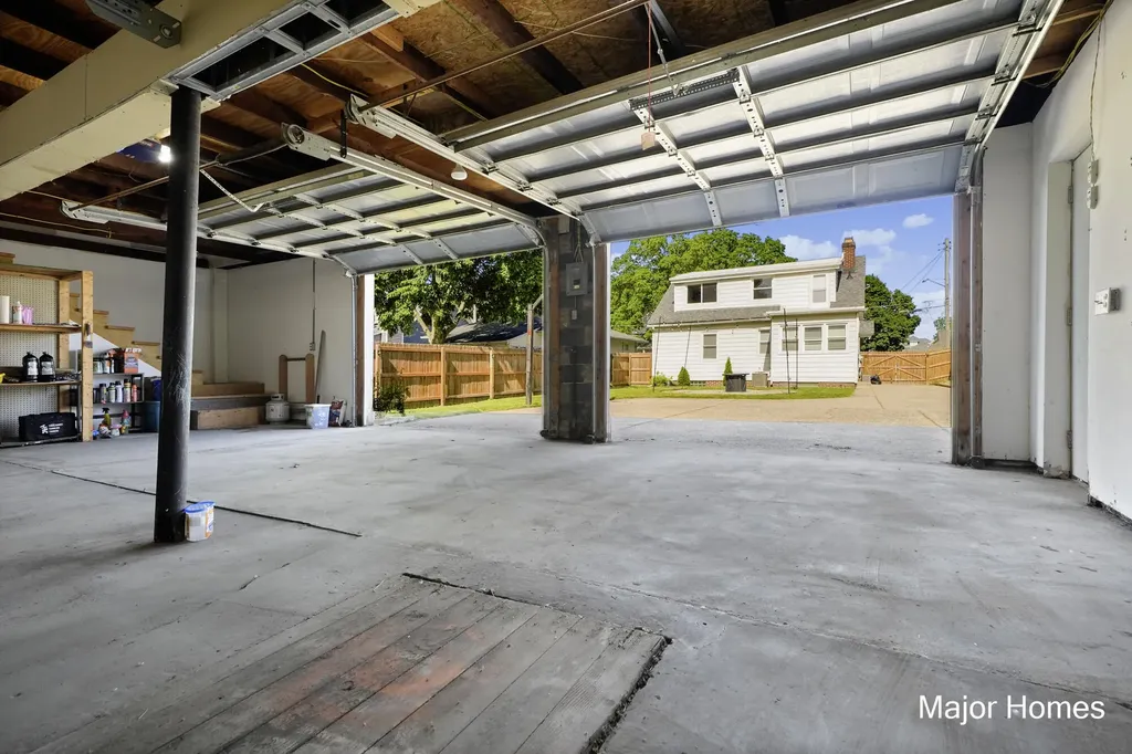 1947 Blandford Avenue SW Wyoming City MI 49519