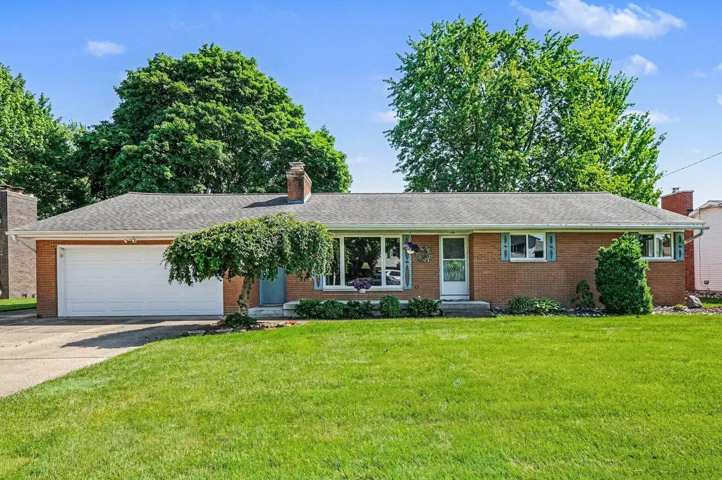 4498 Lucas Drive SW Grandville City MI 49418