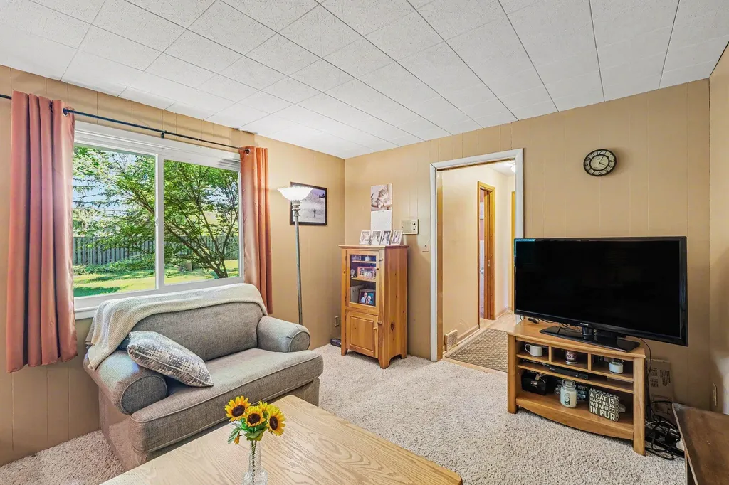 4498 Lucas Drive SW Grandville City MI 49418
