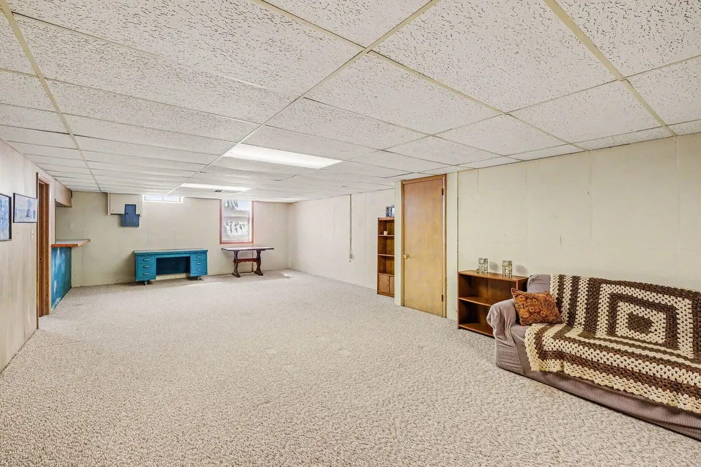 4498 Lucas Drive SW Grandville City MI 49418