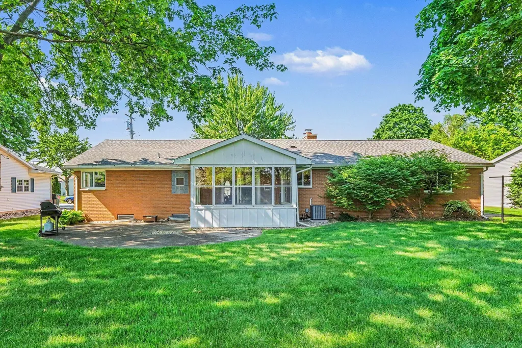 4498 Lucas Drive SW Grandville City MI 49418