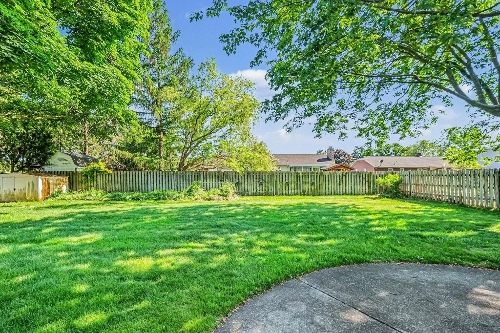 4498 Lucas Drive SW Grandville City MI 49418