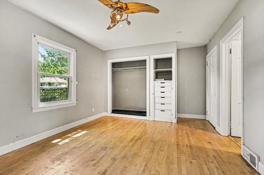 1217 Plymouth Avenue SE Grand Rapids City MI 49506