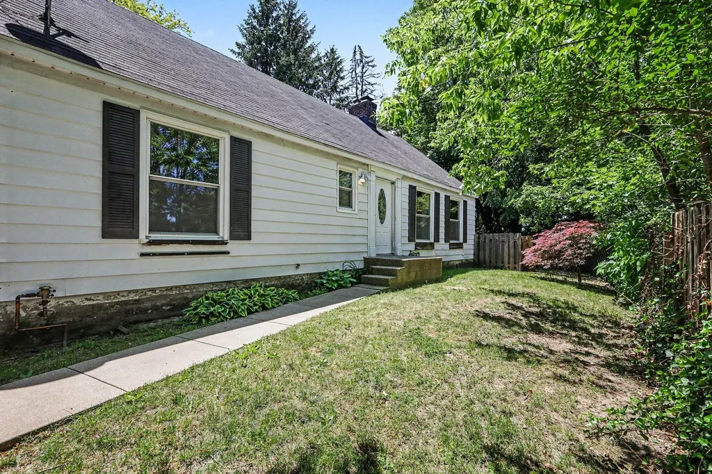 1217 Plymouth Avenue SE Grand Rapids City MI 49506