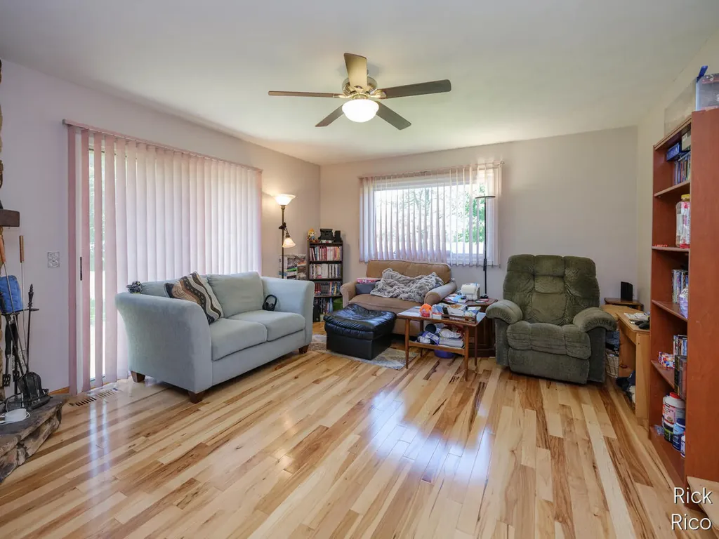8290 E W Avenue E Brady Township MI 49097
