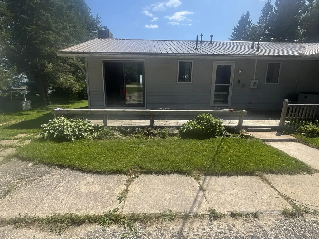 11983 Middle Beach Road Garfield Township MI 49762