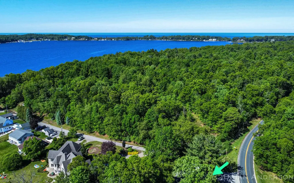 6265 W Old Channel Trail White River Township MI 49437