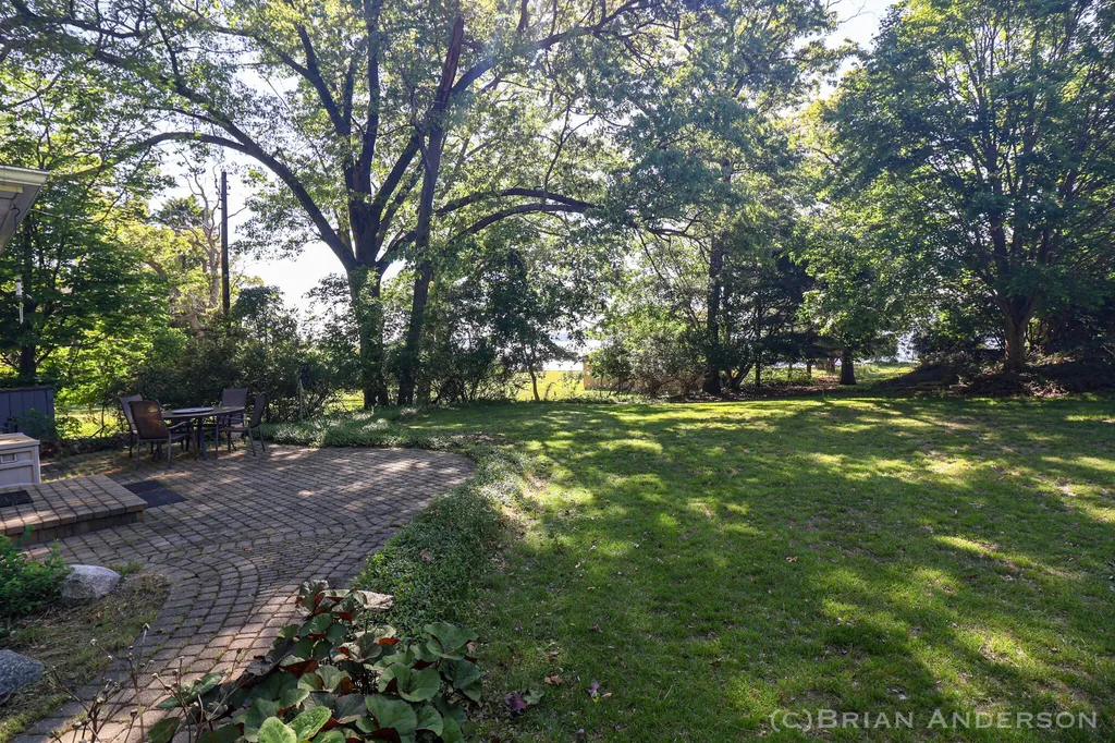 6265 W Old Channel Trail White River Township MI 49437