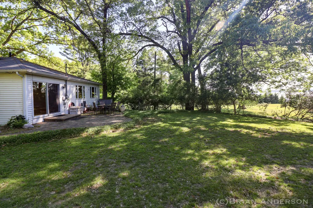 6265 W Old Channel Trail White River Township MI 49437