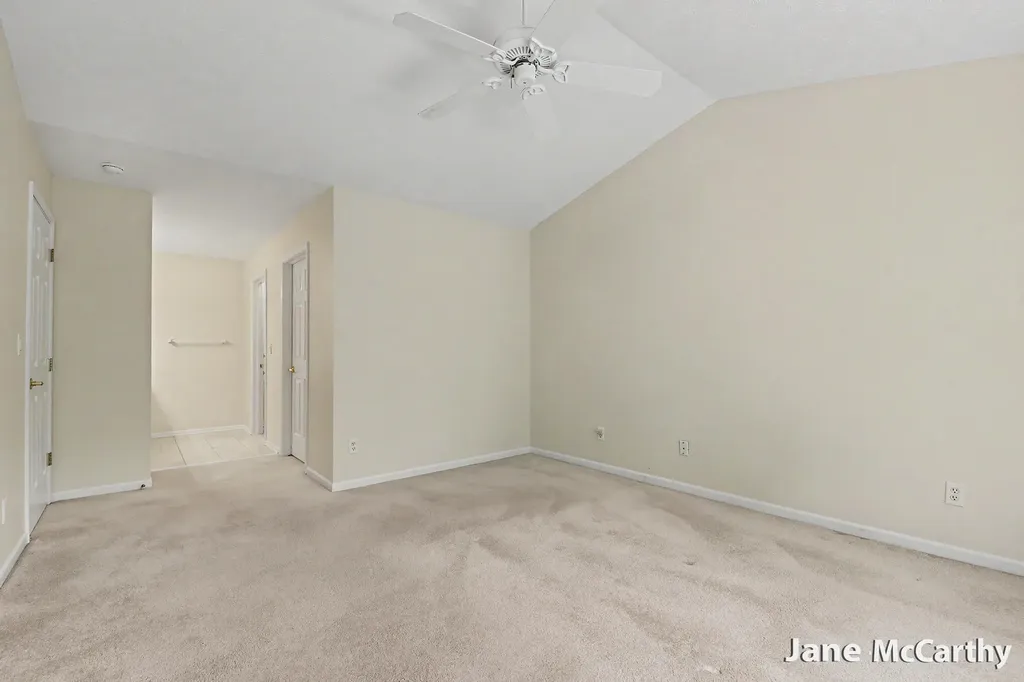 2338 Whimbrel Court NE Grand Rapids City MI 49505