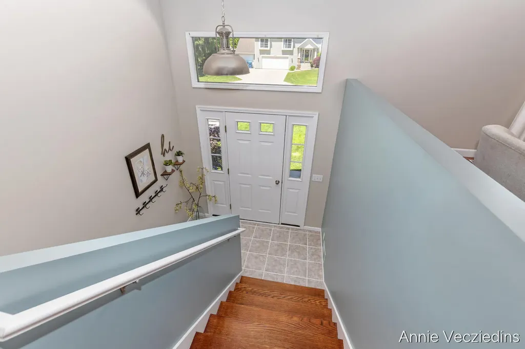 15096 Oakland Street Spring Lake Township MI 49456