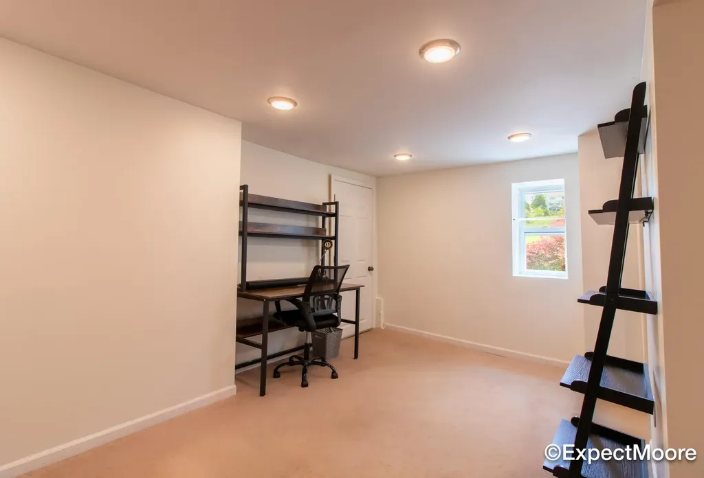 3846 Kate Avenue SE Grand Rapids Charter Township MI 49506